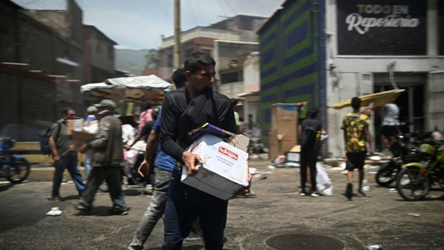Plünderungen nach Erdbeben in Venezuela
