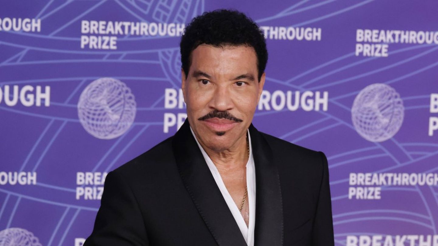 Nach Konzertabbruch: Lionel Richie angeblich in einer Klinik