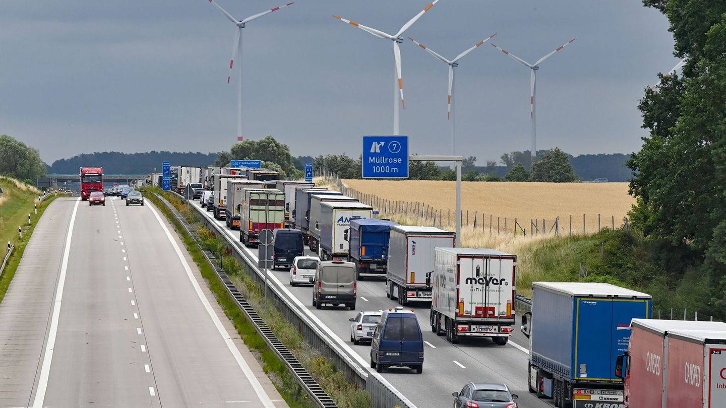Ferienstart und Autobahnen: Reiseverkehr und Baustellen erhöhen Staurisiko