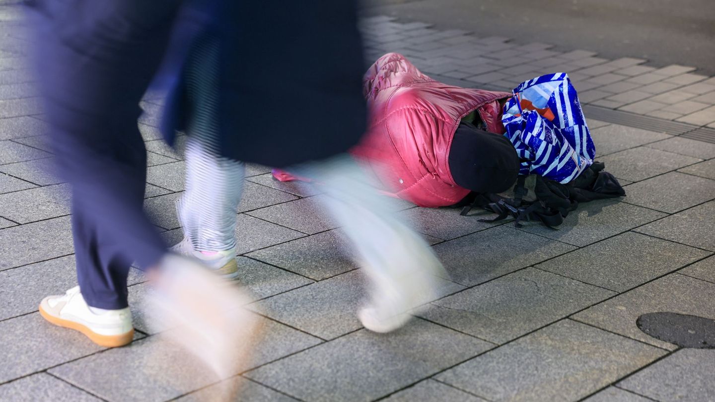 Soziales: Hitze birgt Gefahren für Obdachlose - Wo finden sie Hilfe?
