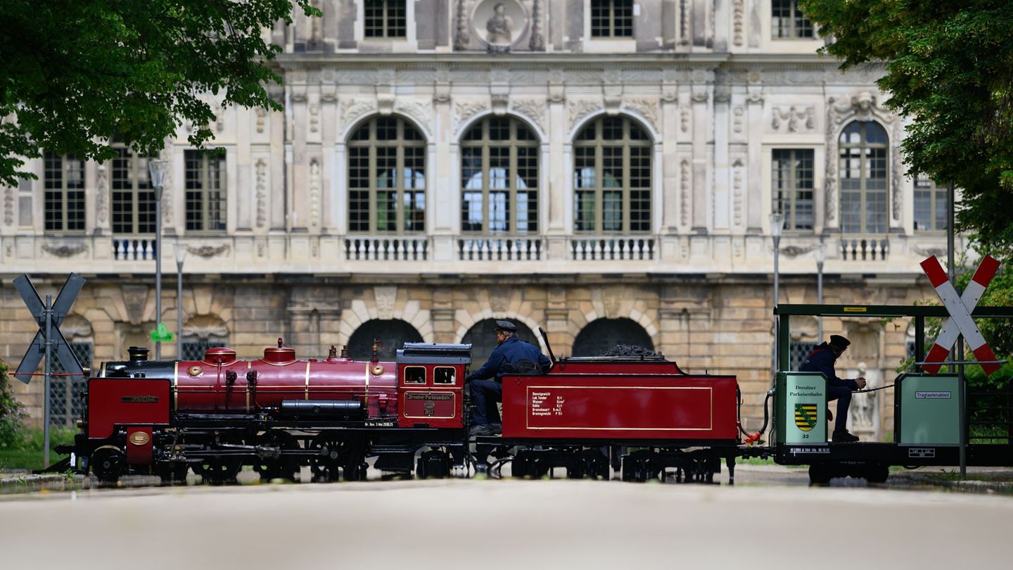 Parkeisenbahn: Hitze: Dresdner Parkeisenbahn stellt Betrieb bis Sonntag ein