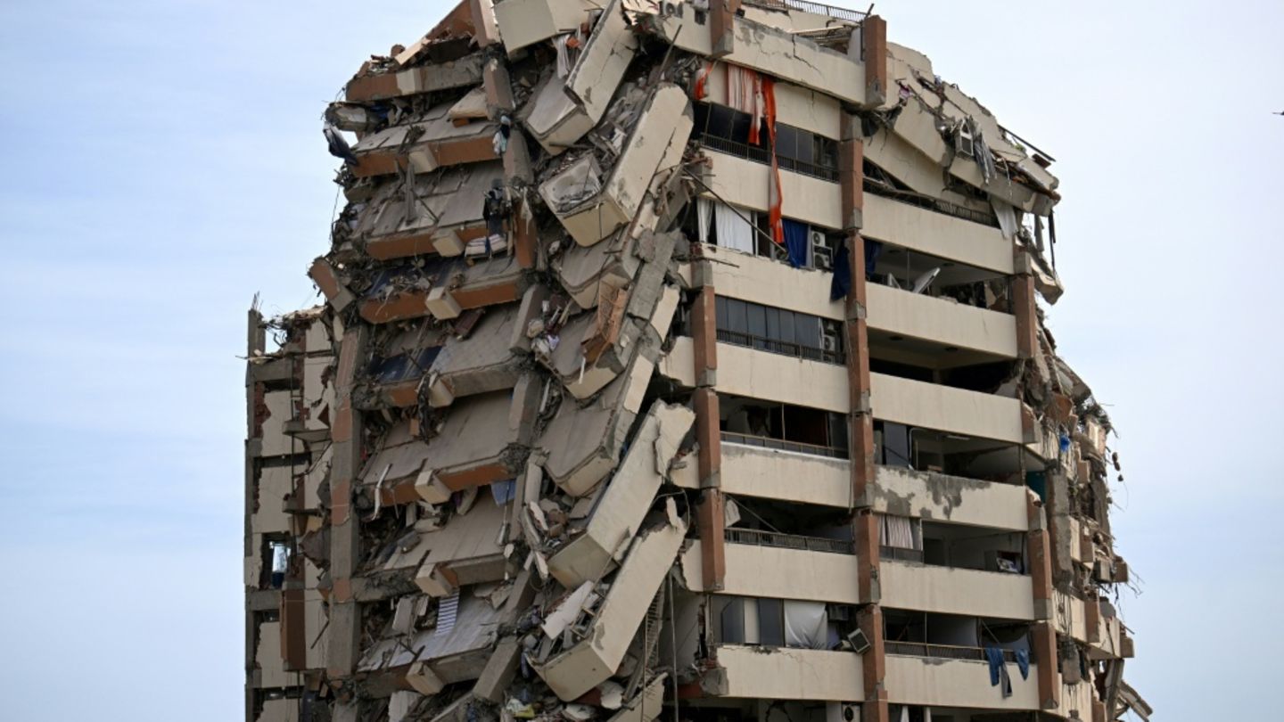 UNO: Über 50.000 Vermisste nach Erdbeben in Venezuela - Helfer aus dem Ausland gelandet