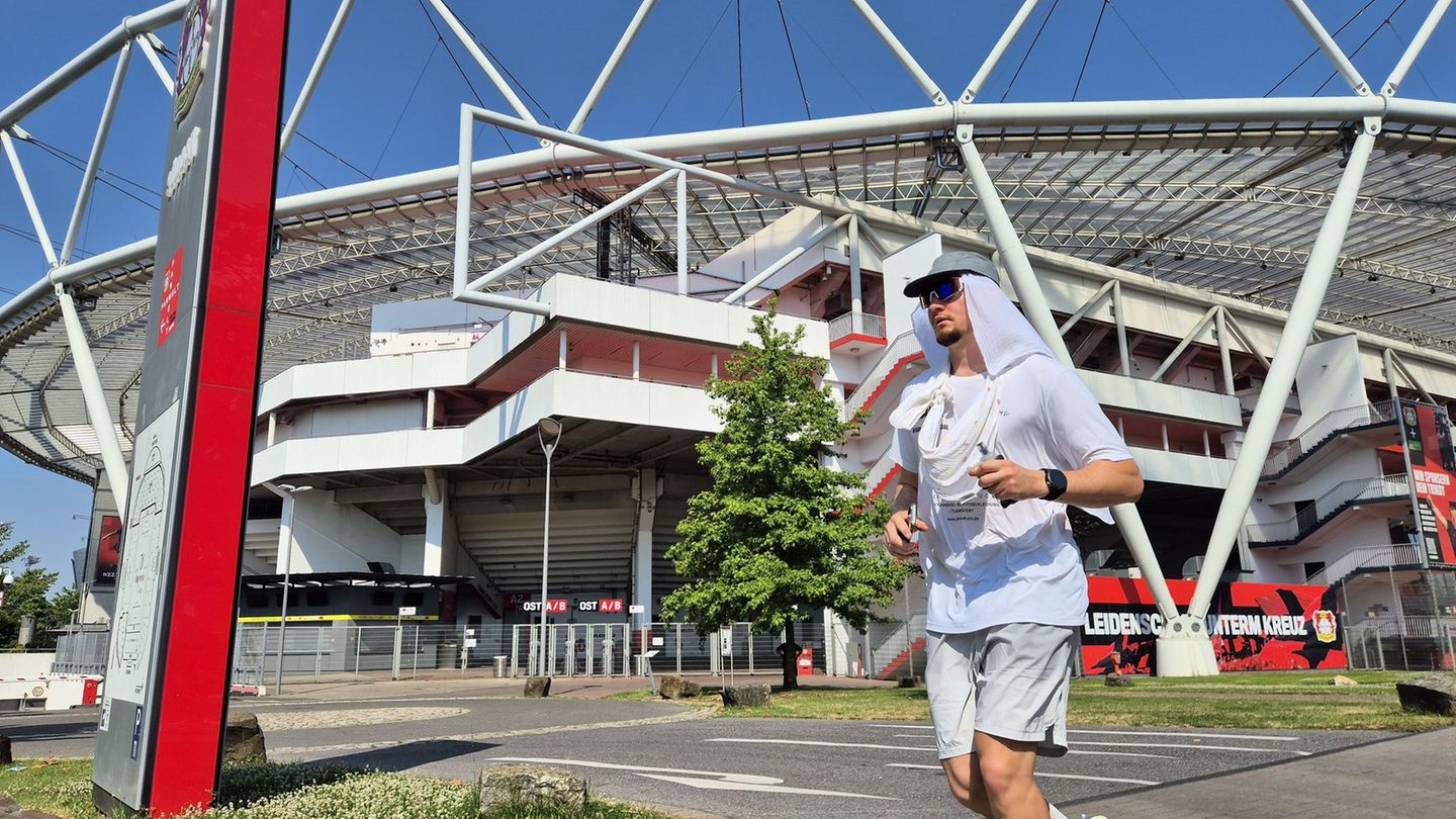 „Bundesliga-Ultramarathon“: 70 km um jedes Bundesligastadion: Hitze-Start für Projekt