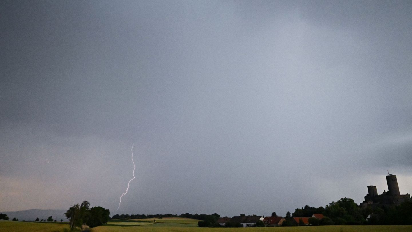 Unwettergefahr: Nach der Hitze drohen Gewitter