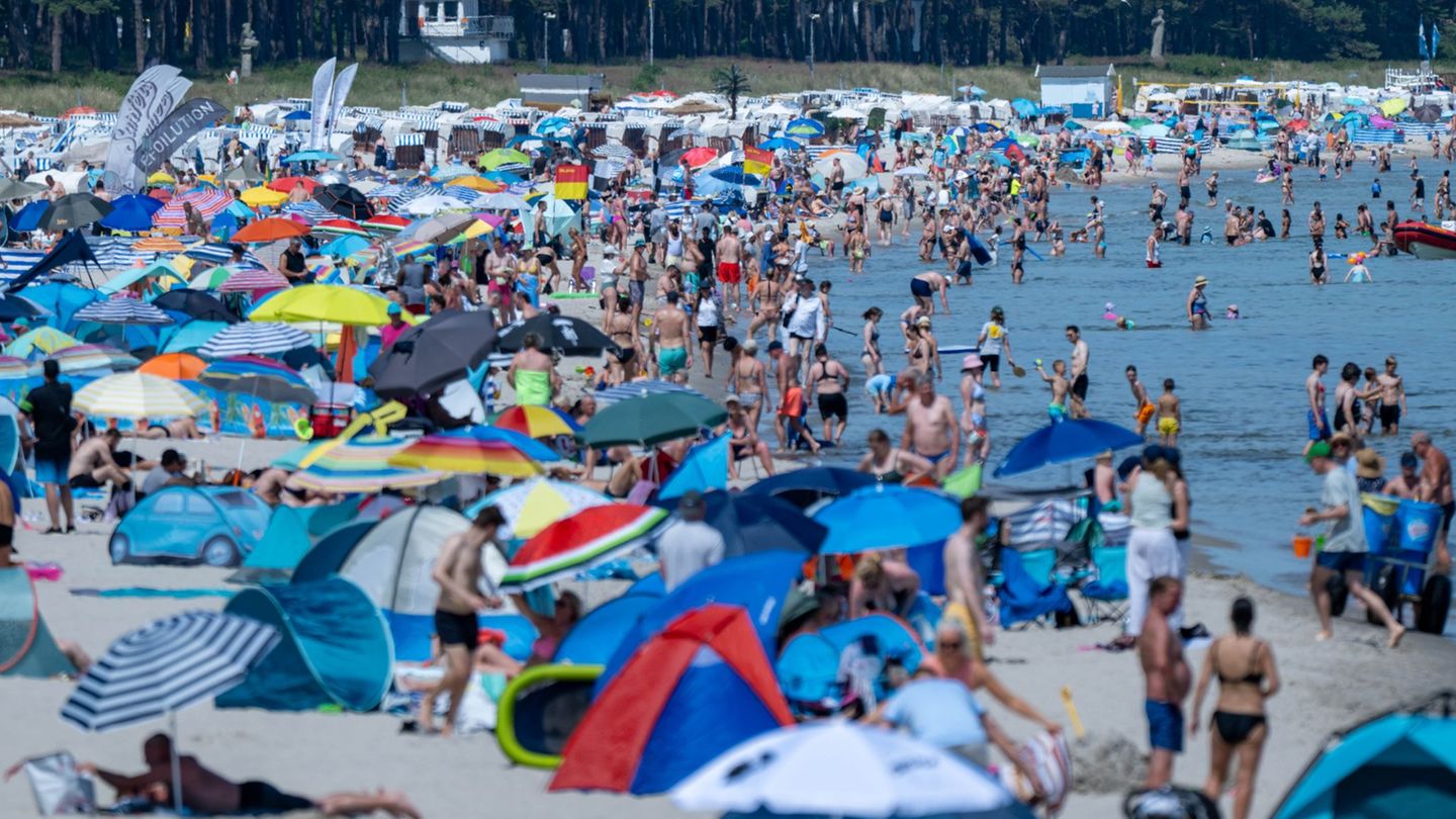 Wetter: Rekord-Hitze und volle Strände - Abkühlung erwartet