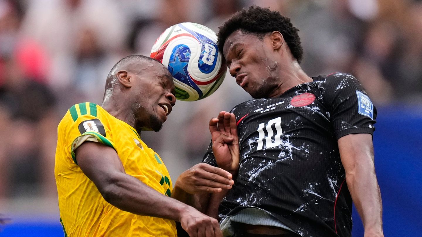 Sieg gegen Südafrika: Kanada erreicht WM-Achtelfinale bei Davies-Comeback