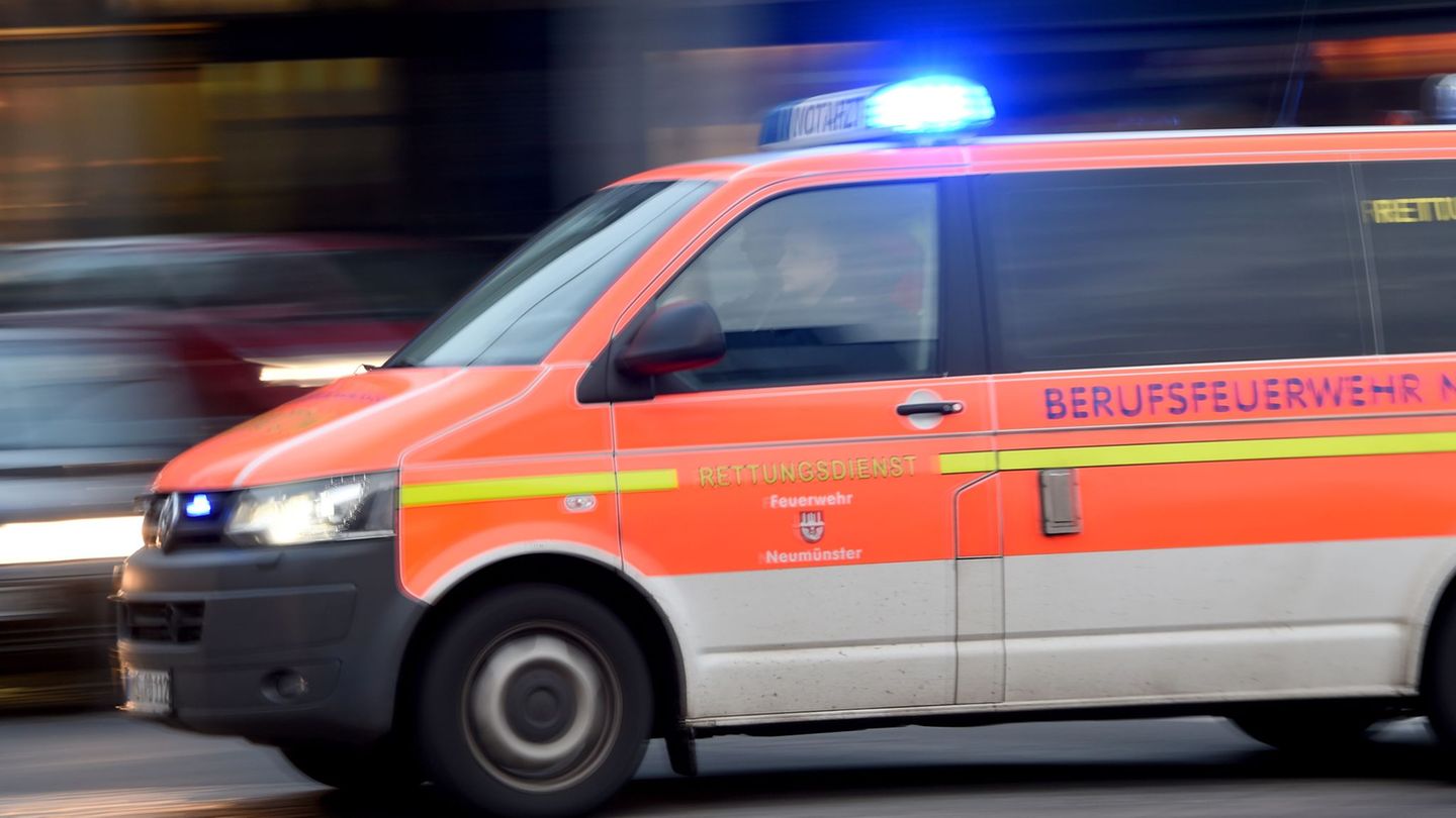 Unfälle: Pedelec-Fahrerin stürzt auf Föhr - lebensgefährlich verletzt