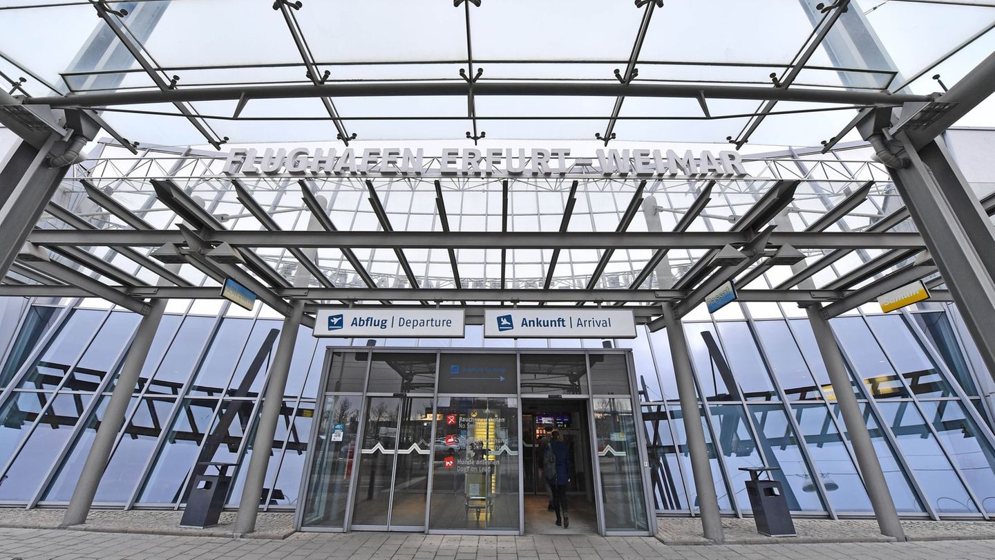 Notlandung: Rauch im Airbus – Notlandung in Erfurt mit 232 Menschen