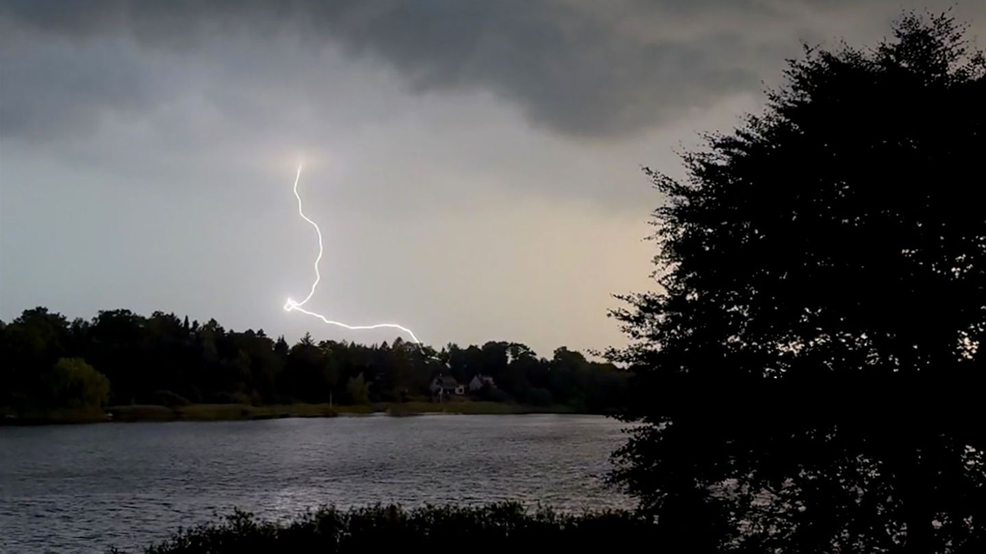 Unwetter: Blitzreiches Wochenende liegt hinter dem Norden