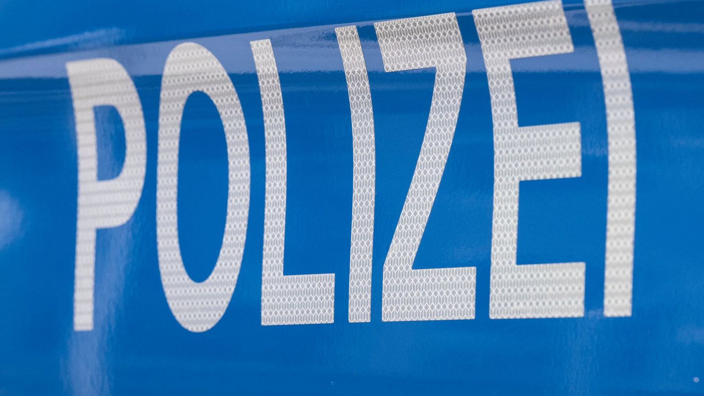 Kriminalität: Diebe fahren Auto in Juweliergeschäft