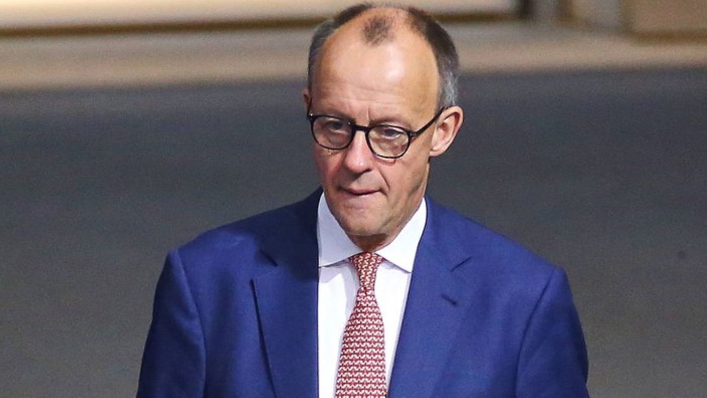 Kanzler über deutsches WM-Aus: Friedrich Merz verwundert mit Glückwünschen