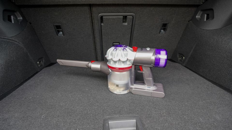 Autosaubsauger Test: Dyson Car+Boat