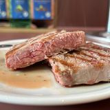 Steak zu braten, macht auf dem Lumin wirklich Freude und gelingt ohne Probleme