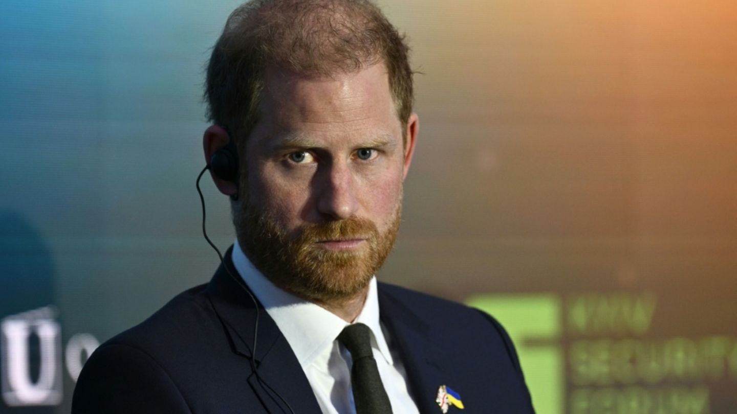 Prinz Harry in Großbritannien eingetroffen - Verwirrung um Unterkunft