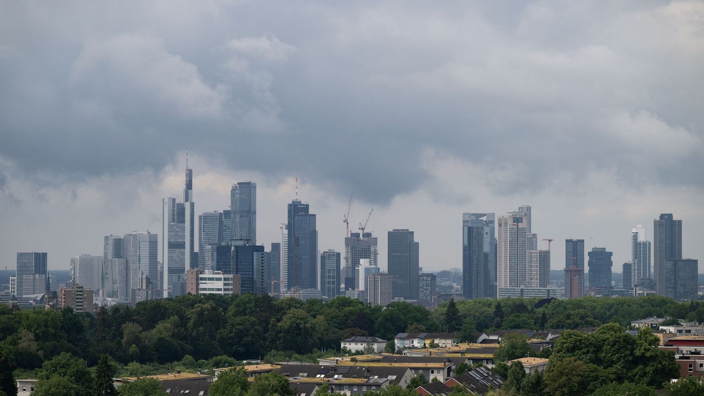 Wetteraussichten: Auf Wolken und Regen folgt heiteres Sommerwetter