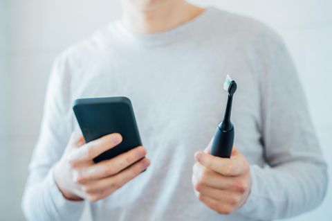 Amazon hat die Philips Sonicare DiamondClean Prestige 9900 aktuell reduziert