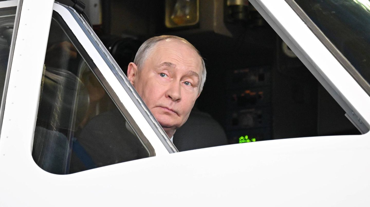 Is Putin joining the ranks? How dictators talk in decline