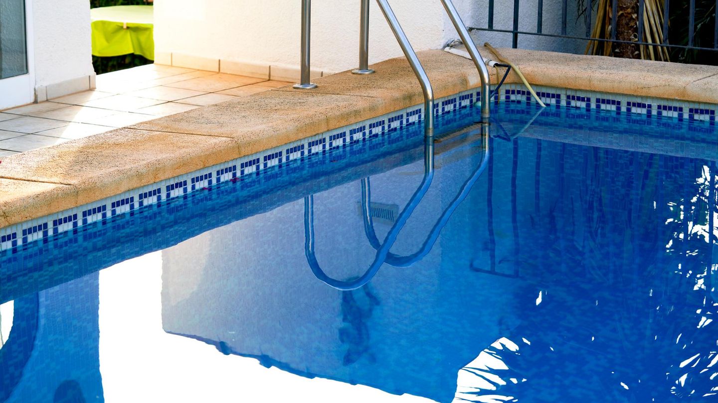 Badeunfall im Pool