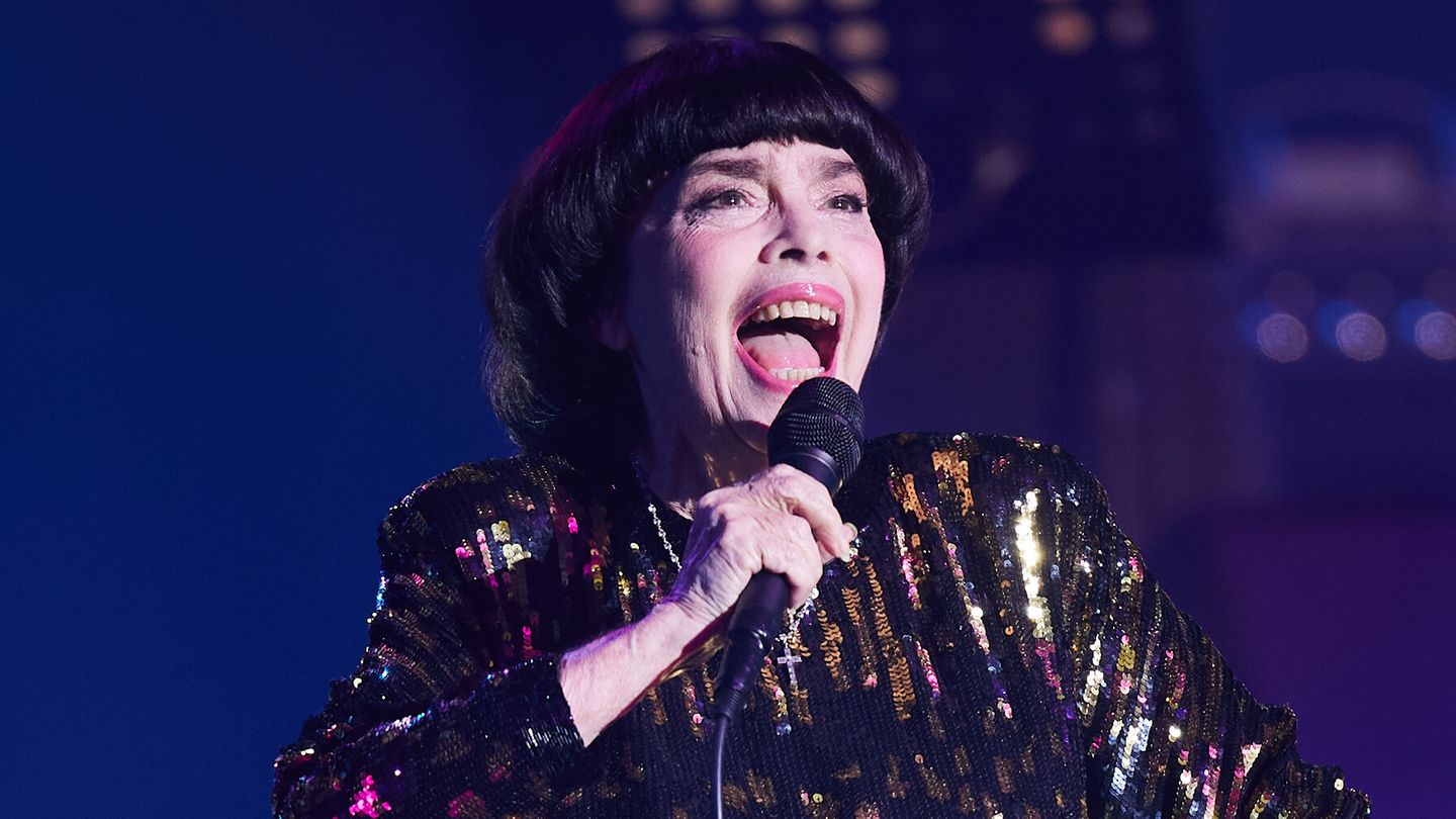 Mireille Mathieu wird 80: „Ich möchte singen, immer weiter singen“
