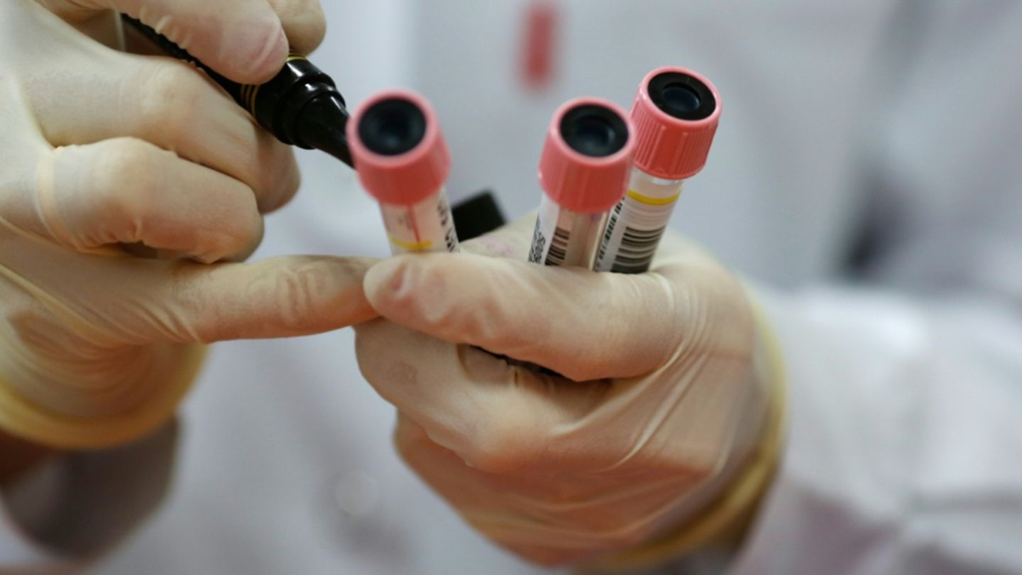 Karlsruhe billigt Blutentnahmeverbot für Heilpraktiker bei bestimmten Eigenbluttherapien