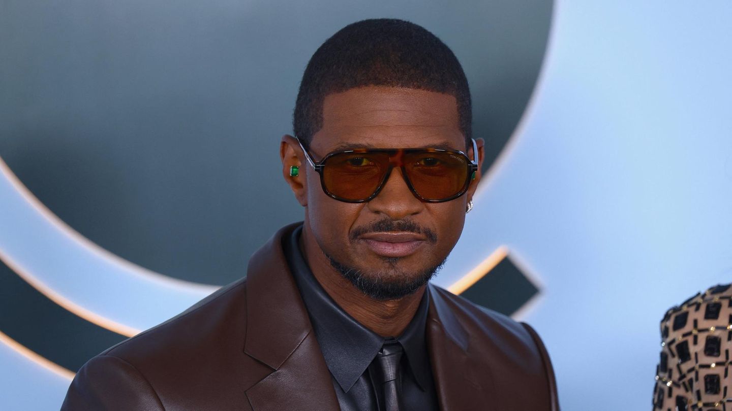 Peinlicher Moment: Usher bekommt auf der Bühne heftigen Korb von einer Frau – er reagiert sauer