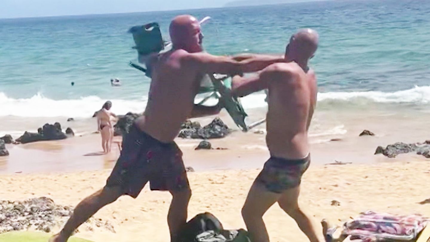Kandidatur in Gefahr?: US-Demokrat prügelt sich am Strand – und wird ausgeknockt