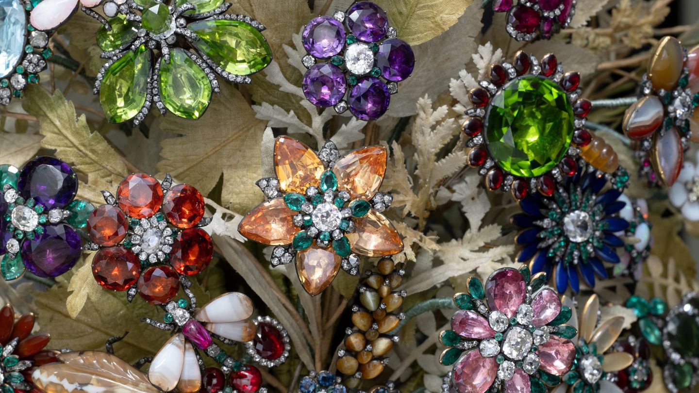 The Viennese gemstone bouquet - | what is its secret?