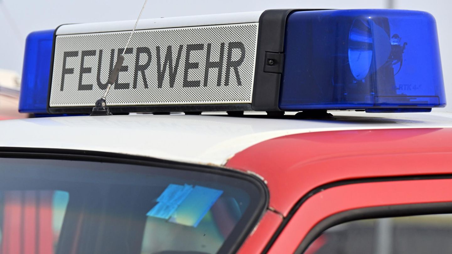 Heatwave Grips Europe: A4 Reopens After Fire, Heat Warning Issued for Southern Germany