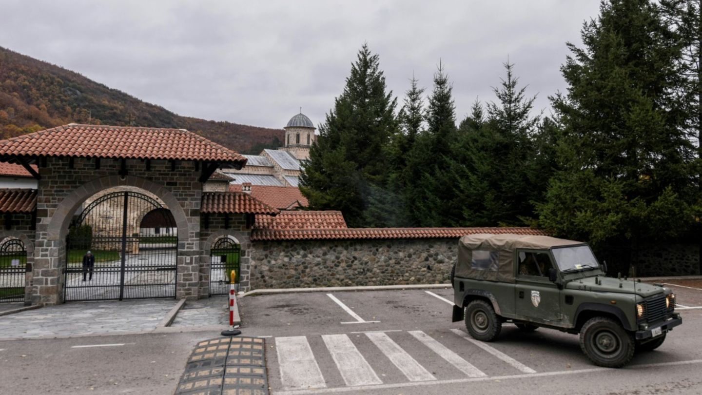 Kosovo-Schutztruppe KFOR will Präsenz an Schlüsselpositionen zurückfahren