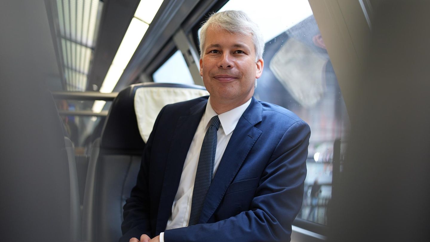 Meinung: Bilgers billige Bahn-Boni-Nummer