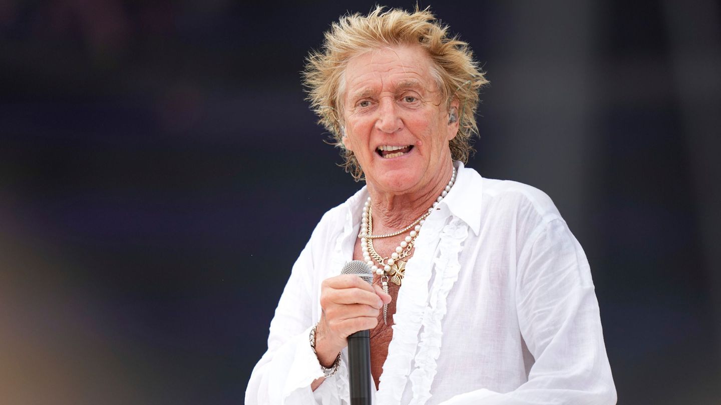 Medizinischen Eingriff : Rod Stewart sagt auf Rat der Ärtze seine Tournee ab