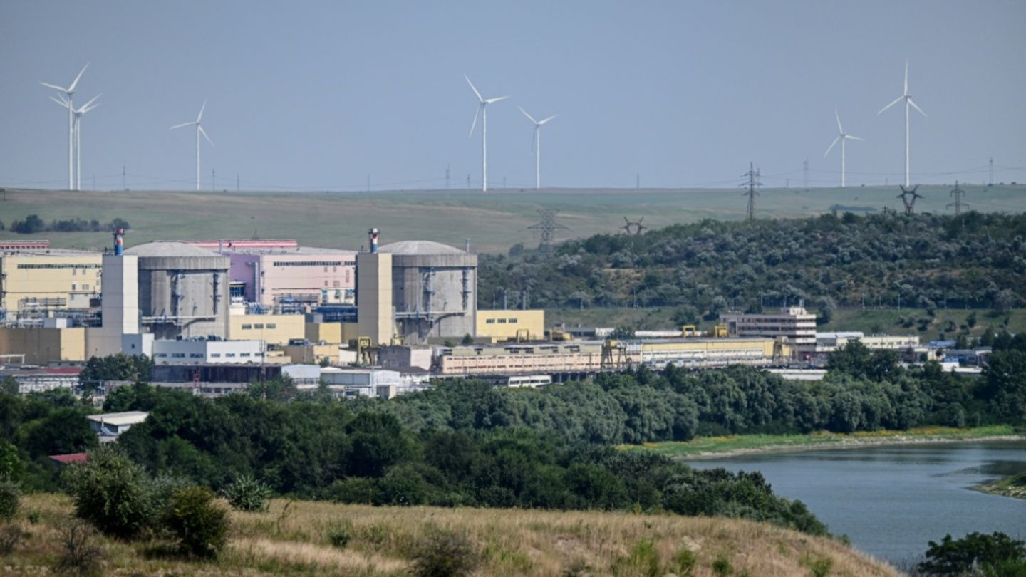 Donau-Niedrigwasser: Rumänien fährt einziges Akw des Landes herunter