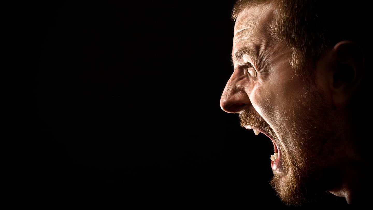 Misogyny: Why some men blame women