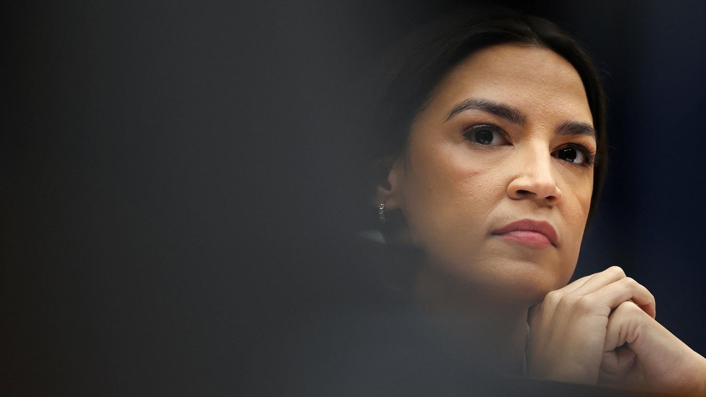 Demokratin mit Ambitionen: 36, Single, Latina, sucht Wähler
