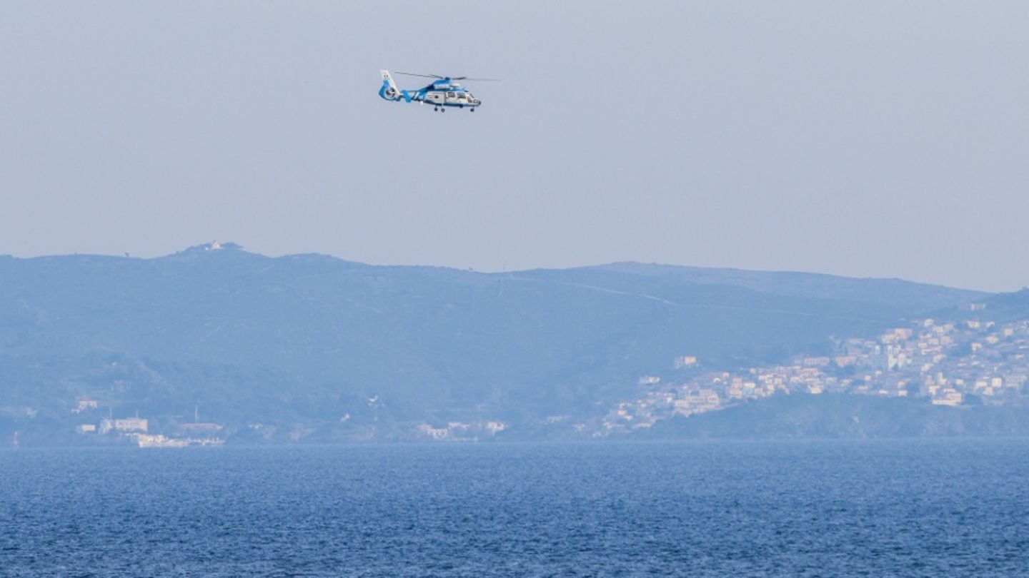 Hunderte Asylsuchende sollen auf griechische Ägäisinseln verlegt werden