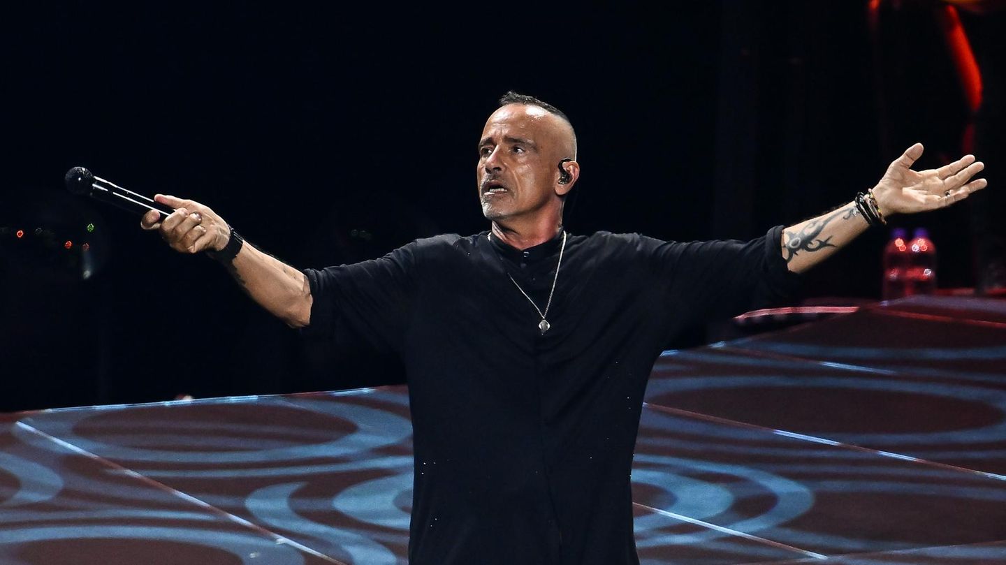Italo-Sänger: Eingriff an den Stimmbändern zwingt Eros Ramazzotti zu Tour-Pause