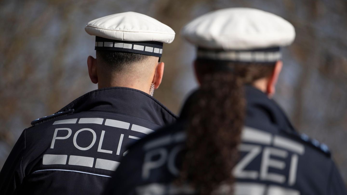 „Artgemeinschaft“: Razzien bei mutmaßlichen Unterstützern von rechtsextremer Sekte