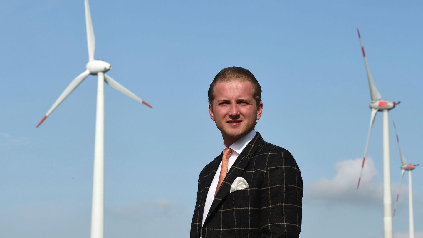 Hendrik Holt: Windkraftbetrüger flieht bei Freigang aus Haft