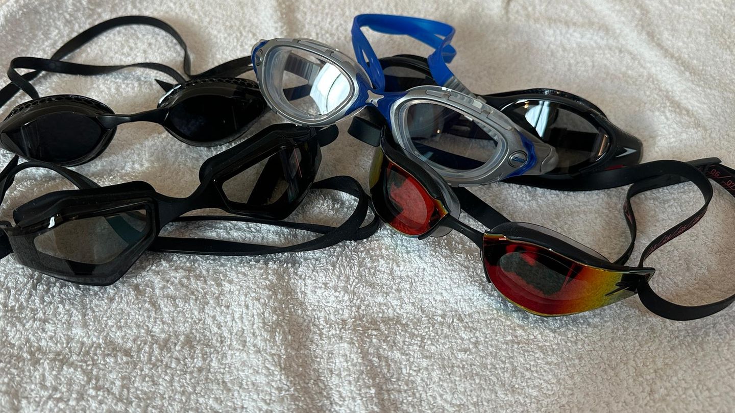 Voller Durchblick: Schwimmbrillen im Test: Fünf Modelle für klare Sicht im Wasser