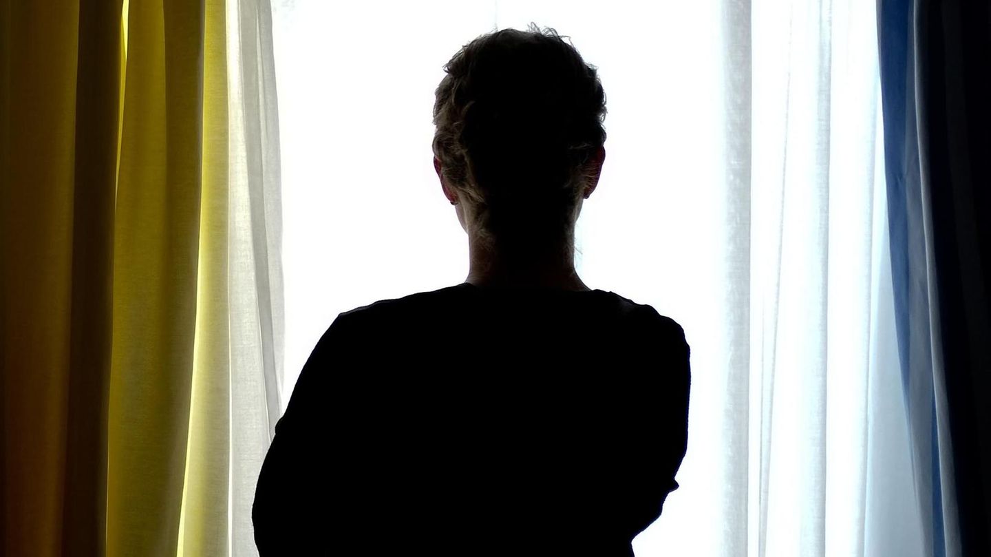Hilfetelefon: 88 Mal häusliche Gewalt. 18 Mal sexualisierte Gewalt. Jeden Tag