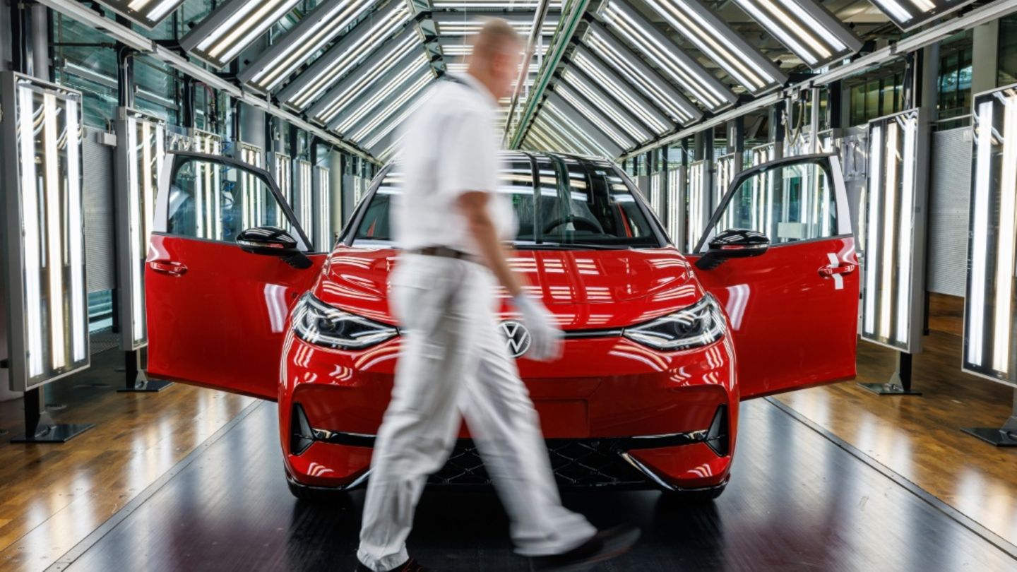 Einstimmiger Beschluss im Aufsichtsrat: VW streicht 50.000 weitere Stellen