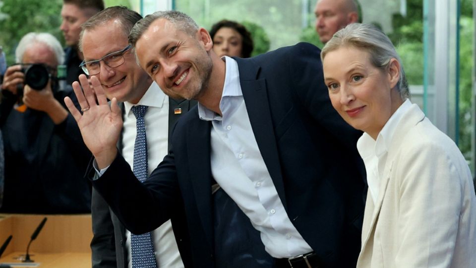 siegmund-will-ministerpr-sident-werden-zeigt-aber-wenig