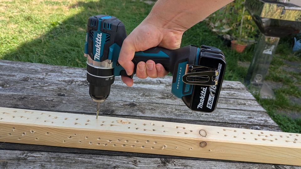 Akkuschrauber Test: Makita DHP484RTJ
