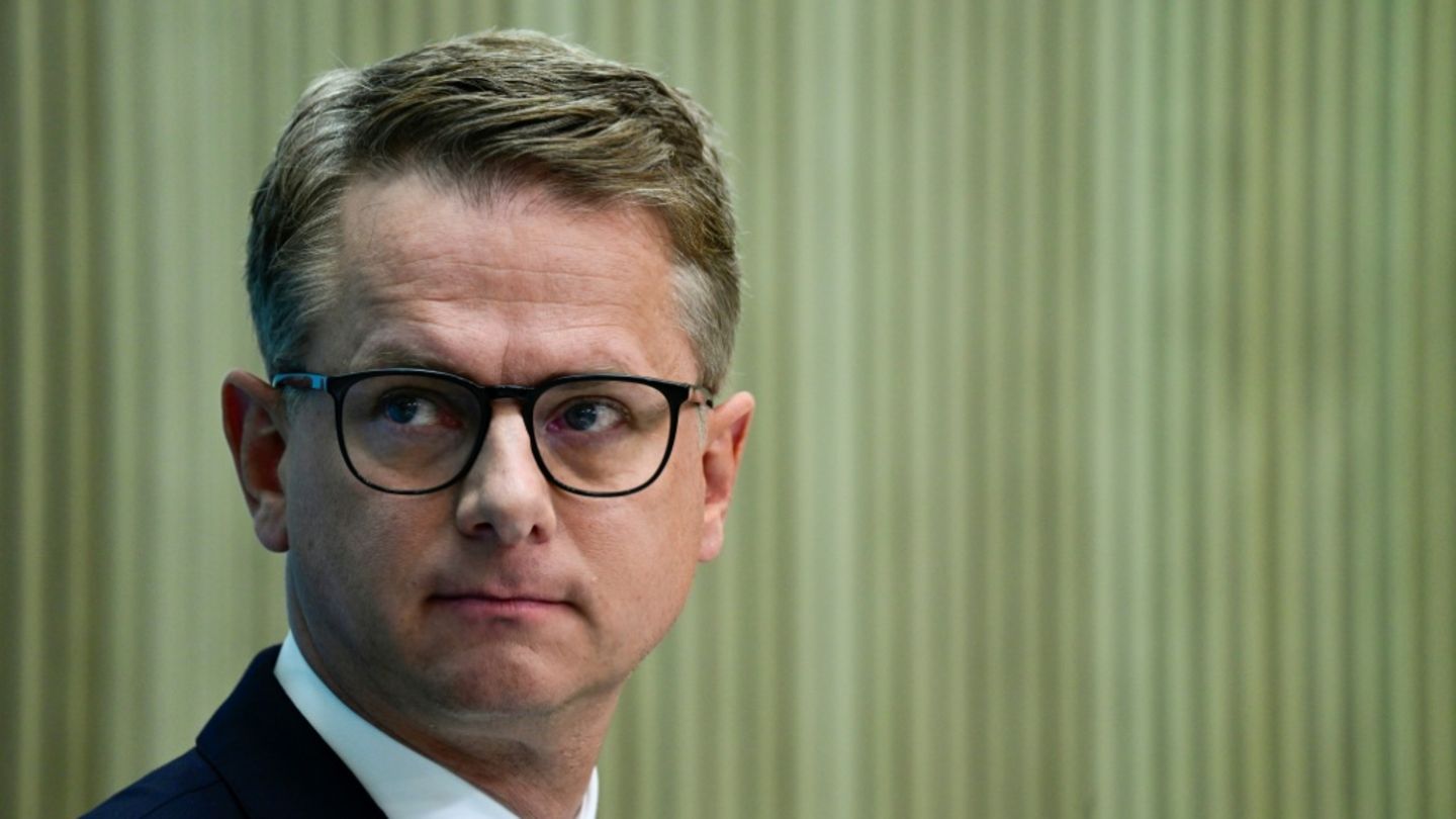 Linnemann will Gesundheitssystem effizienter machen