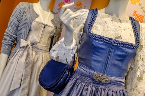 Auch Adidas stellt jetzt Dirndl her