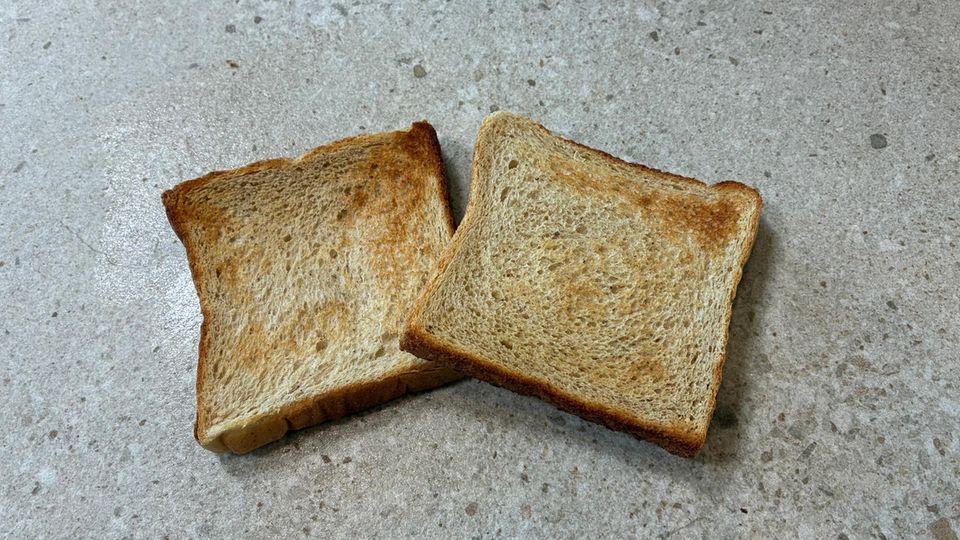 Zwei Scheiben Toastbrot