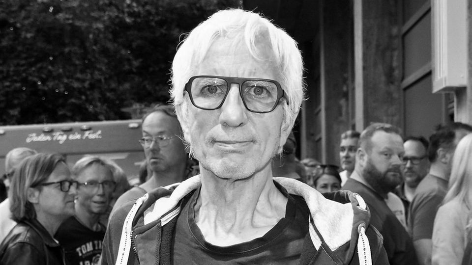 ralf-richter-promis-und-fans-in-trauer-um-den-schauspieler-stern-de