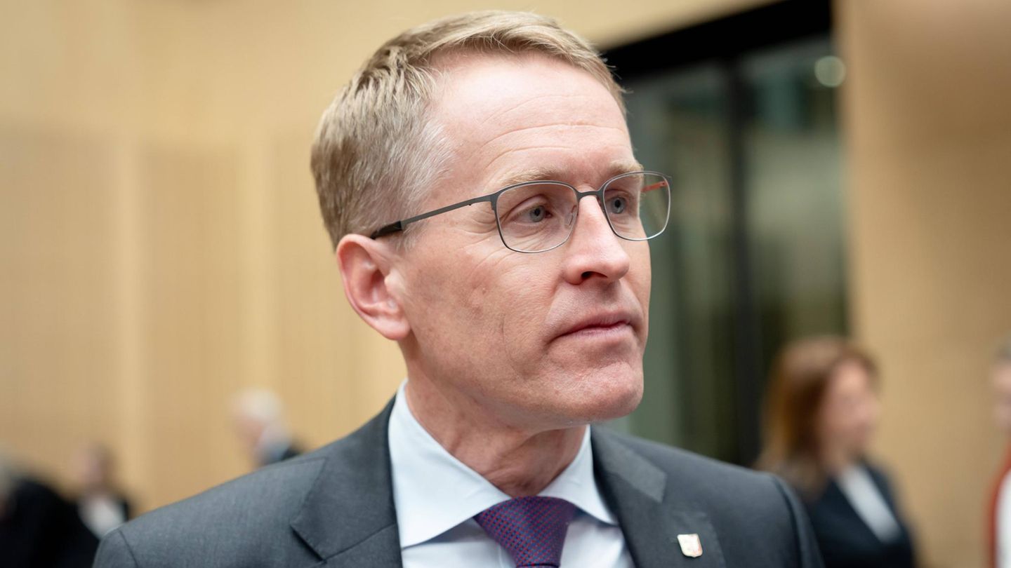 Günther criticizes the back-and-forth over fuel price reductions