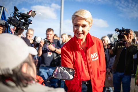 Portr t Manuela Schwesig SPD Karriere Zwischen Schwerin Und Berlin portr-t-manuela-schwesig-spd-karriere-zwischen-schwerin-und-berlin
