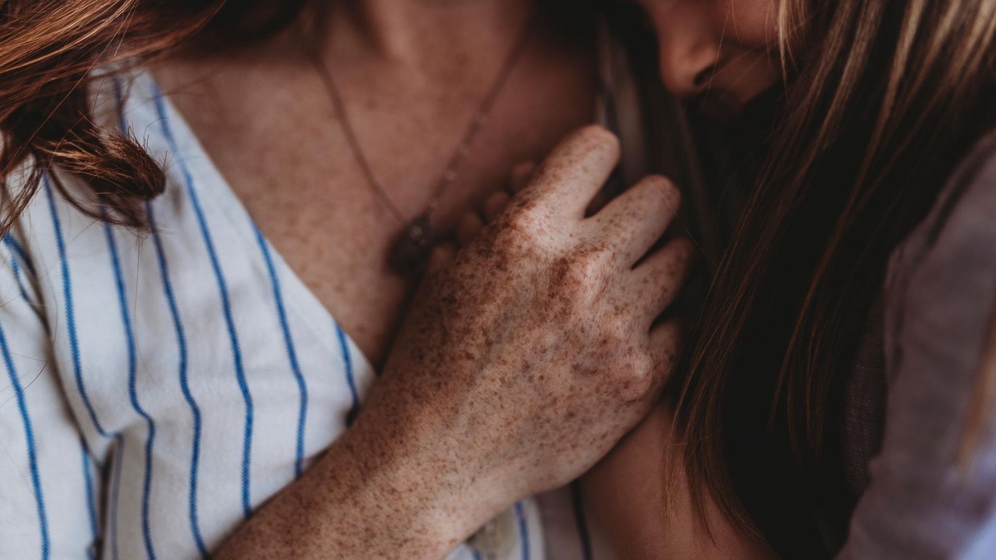 Emotionen ordnen mit Dr. Peirano: Wie soll ich mich trennen, ohne meinen Töchtern dauerhaft zu schaden?